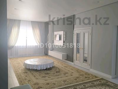 Жеке үй · 3 бөлме · 156.5 м² · 11 сот., Курашасай , Канагат 97, бағасы: 35 млн 〒 в Актобе