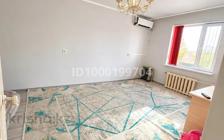 2-бөлмелі пәтер · 57 м² · 5/5 қабат, Байтурсынова 90а — Байтурсынова угол Рыскулова, бағасы: 20 млн ₸ в Шымкенте, Аль-Фарабийский р-н — фото 12