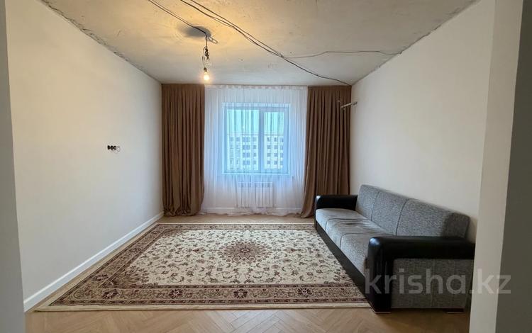 2-бөлмелі пәтер · 76 м² · 8/10 қабат, Абая 26, 26/1, 26/2, 26/3, бағасы: 36 млн ₸ в Атырау — фото 2