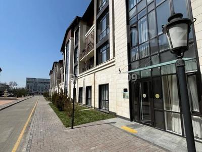2-комнатная квартира · 79 м² · 3/4 этаж, мкр Акжар, Ер Тостык 3 за 76.5 млн ₸ в Алматы, Наурызбайский р-н