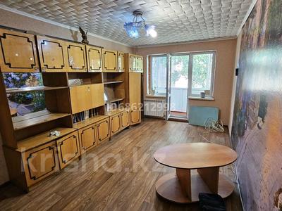 1-комнатная квартира · 35 м² · 2/5 этаж, Абай 35\1 за 5.5 млн 〒 в Темиртау