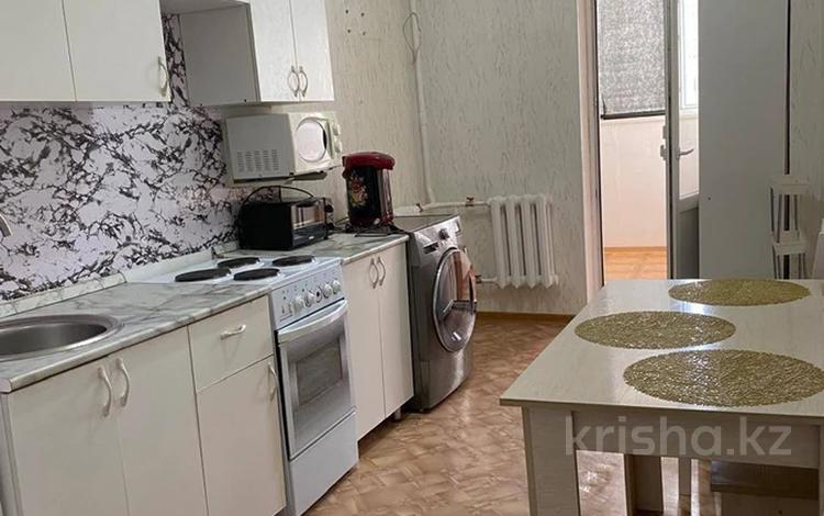 1-комнатная квартира · 40 м² · 7/25 этаж, Абая 92/2 — Янушкевича за 180 000 ₸ в Астане, Нура р-н — фото 2
