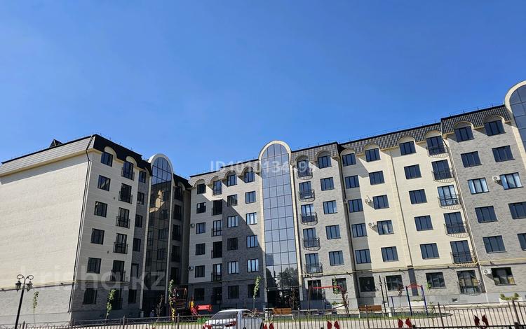 3-бөлмелі пәтер · 92.15 м² · 4/6 қабат, Турасова 1/12, бағасы: 40 млн ₸ в Шымкенте, Аль-Фарабийский р-н — фото 2