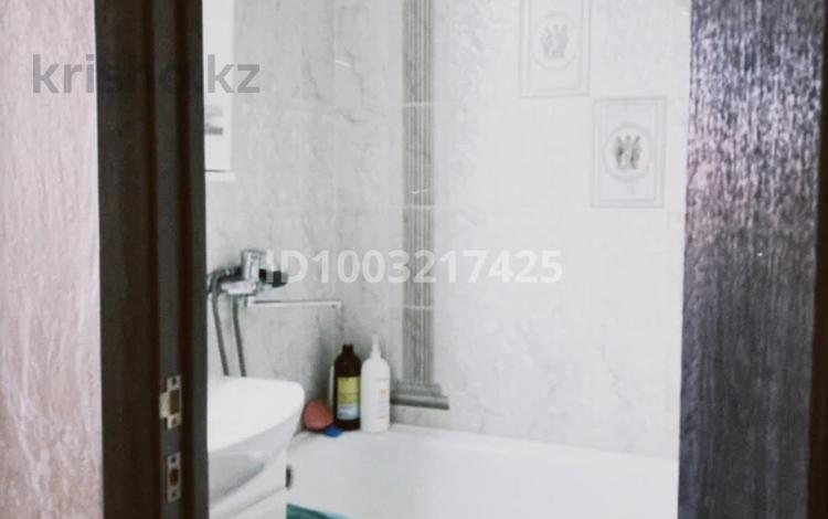 2-бөлмелі пәтер · 54 м² · 1/5 қабат, Машхур жусупа 63, бағасы: 18 млн ₸ в Экибастузе — фото 9