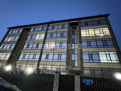 2-бөлмелі пәтер · 89 м² · 5/5 қабат, Олега Кошевого 2/7, бағасы: 40 млн ₸ в Уральске