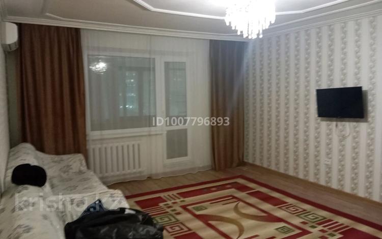 2-комнатная квартира · 57 м² · 7/10 этаж, мкр Юго-Восток, Мкр Юго-Восток, мкр Степной 3 3/2 — Торговый дом Бум за 180 000 ₸ в Караганде, Казыбек би р-н — фото 2