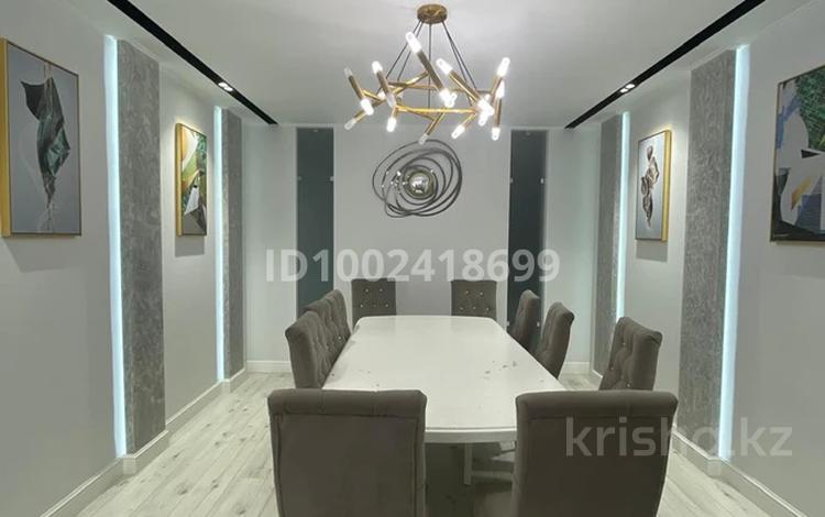 4-бөлмелі пәтер · 175 м² · 7/9 қабат, Аскарова Асанбая 21/20 — Аскарова, бағасы: 147 млн ₸ в Алматы, Наурызбайский р-н — фото 5