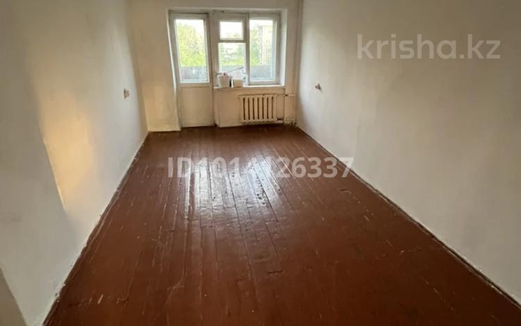 3-комнатная квартира · 60 м² · 4/5 этаж, Ауезова 31 — Skif,Школа, Дом культура, Аптека ,Садик ,Колледж за 10.5 млн ₸ в Аксу — фото 2