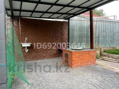 Отдельный дом · 4 комнаты · 127 м² · 6 сот., мкр Коктобе, Бекхожина 19/1 — Кастеева (ЖК Art Residence) за 1 млн ₸ в Алматы, Медеуский р-н