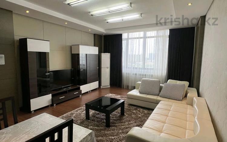 3-комнатная квартира, 120 м², 11/18 этаж помесячно, Байтурсынова 1