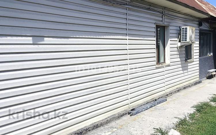 Жеке үй · 3 бөлме · 150 м² · 6 жүзд., Жылкыбай 198, бағасы: 60 млн ₸ в Туздыбастау (Калинино) — фото 7