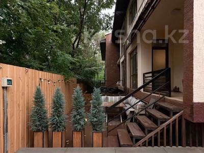 Часть дома · 5 комнат · 223 м² · 3 сот., мкр Тау Самал, Олимпийская 3А за 260 млн ₸ в Алматы, Медеуский р-н