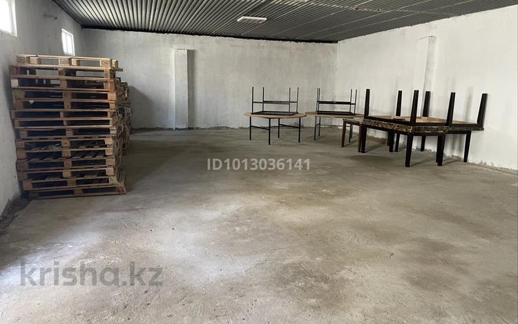 Склады · 150 м² за 300 000 ₸ в Атырау, мкр Береке — фото 2