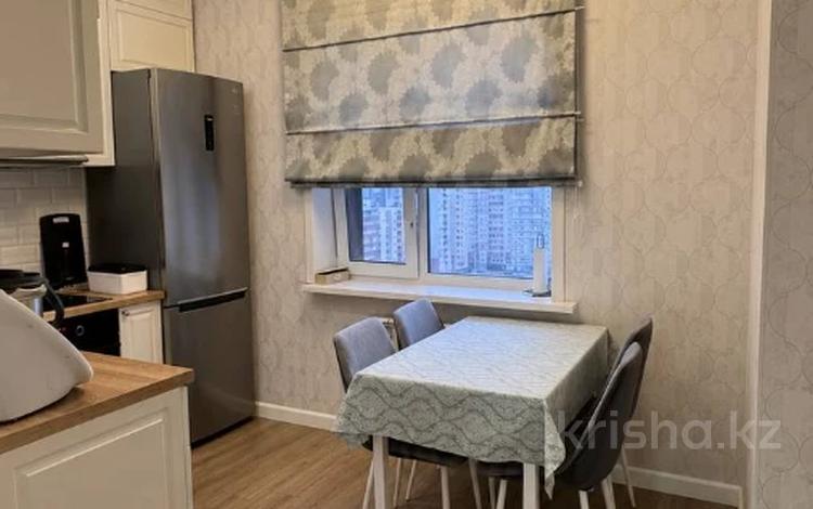 3-комнатная квартира · 74 м² · 12/19 этаж, Шахтеров 52Б за 42 млн ₸ в Караганде — фото 9