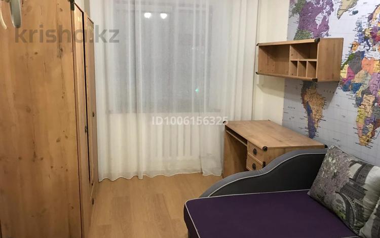 3-бөлмелі пәтер · 65 м² · 3/5 қабат, Ихсанова — 7-школа, бағасы: 200 000 ₸ в Уральске, мкр Школьник — фото 8