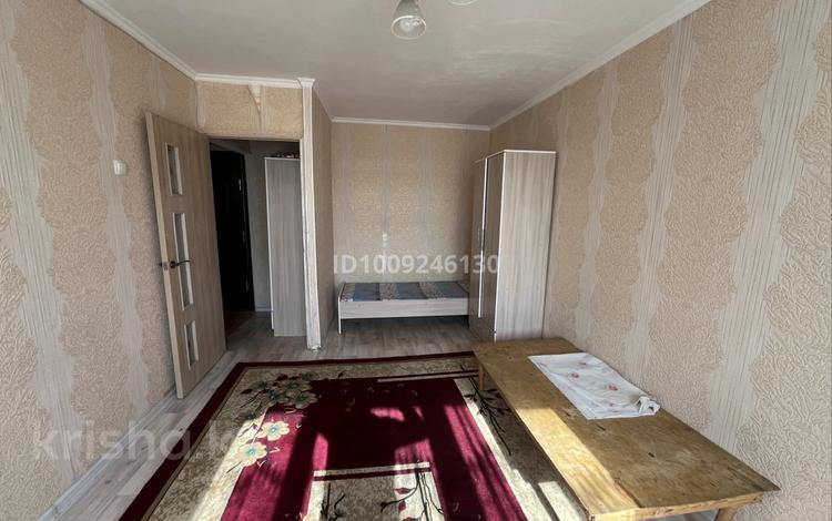 1-комнатная квартира · 38 м² · 4/5 этаж, Тонкуруш 1 — Сатпаева за 80 000 ₸ в Таразе — фото 2