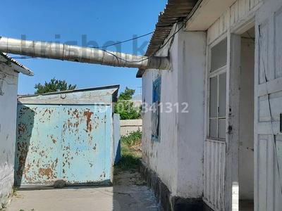 Жеке үй · 4 бөлме · 280 м² · 6 жүзд., 2 пер Арыстан баб 180 — Рядом магазины , 29 школа , садики, бағасы: 85 000 ₸ в Таразе