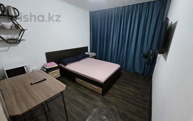 1-комнатная квартира · 20 м², мкр №5 21 — По Абая между Матазалка и Правдой возле станции метро Москва за 1 500 〒 в Алматы, Ауэзовский р-н — фото 12