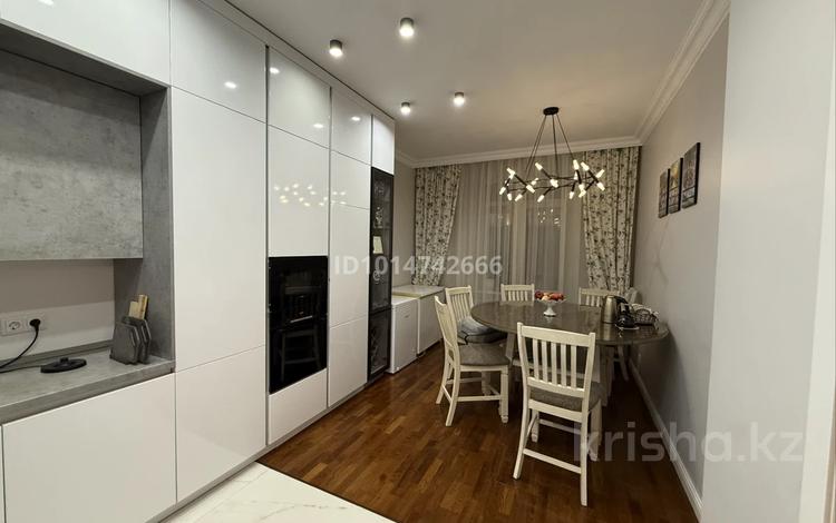 3-комнатная квартира · 111.5 м² · 2/7 этаж, Мангилик Ел 40а за 125 млн ₸ в Астане, Есильский р-н — фото 2