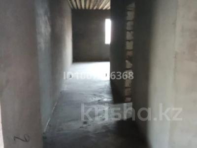 Отдельный дом · 3 комнаты · 150 м² · 9 сот., мкр Жулдыз-2, 48 14 за 16 млн 〒 в Атырау