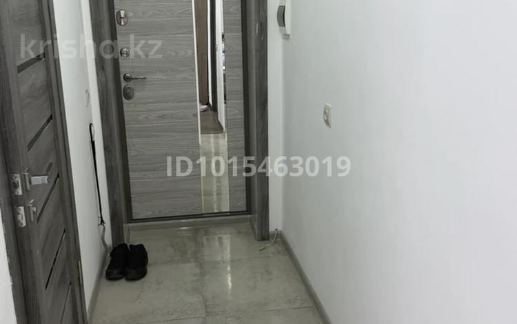 2-комнатная квартира · 47 м² · 5/5 этаж, 4 микрорайон 34 — Рядом магазин Весна за 20 000 ₸ в Риддере — фото 2
