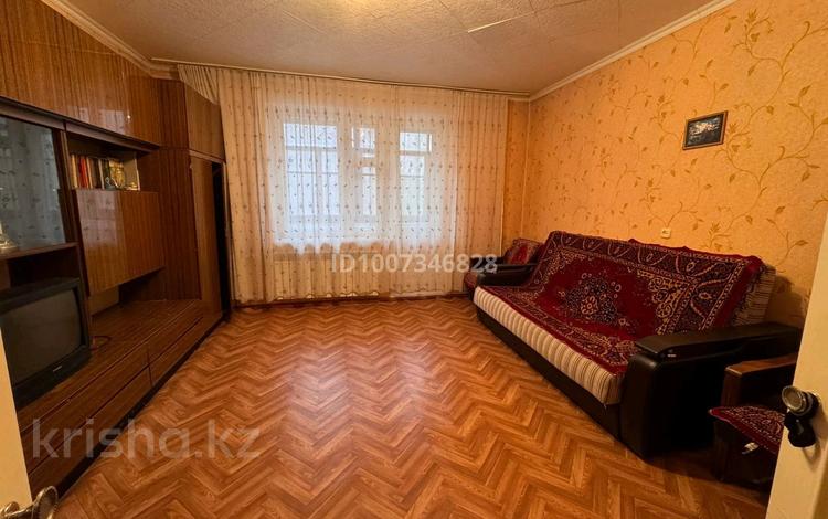 1-бөлмелі пәтер · 42 м² · 2/5 қабат, мкр Юго-Восток, Мкр Юго-Восток, мкр Степной 3 5 — Супермаркеты корзина норма и турист, бағасы: 135 000 ₸ в Караганде, Казыбек би р-н — фото 6