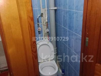 2-комнатная квартира · 48 м² · 1/5 этаж, Камзина 5 за 80 000 〒 в Аксу