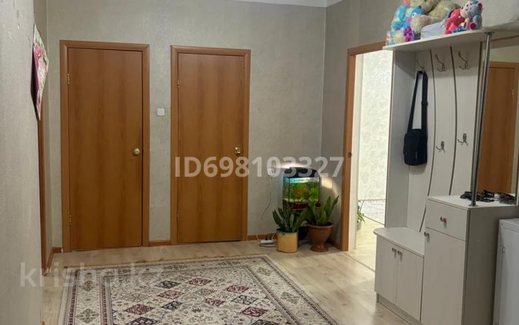 3-бөлмелі пәтер · 83.3 м² · 1/9 қабат, мкр. Зачаганск пгт, Монкеулы 120 — 47школа, 6 поликлиника, бағасы: 31.5 млн ₸ в Уральске — фото 2