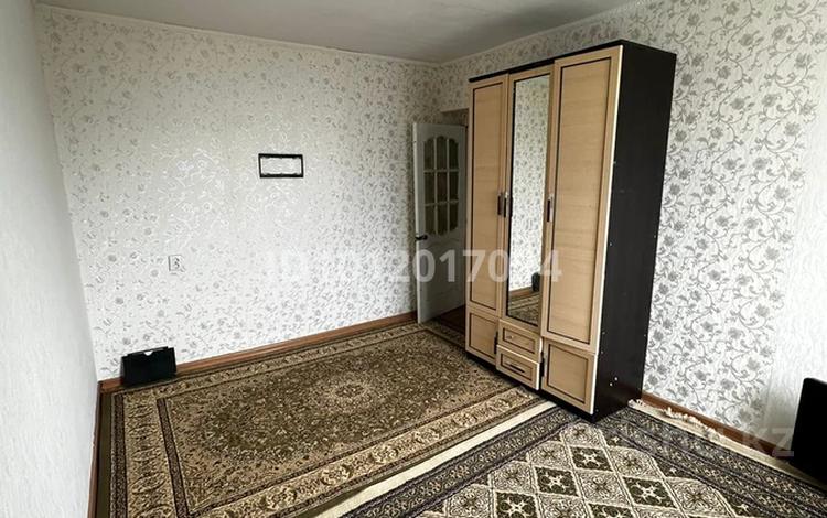 2-комнатная квартира · 35 м² · 4/4 этаж, 1 30 — Жаңаөзен қаласы 1-30 үйден полуторка бөлме сатылады. Үй 4 этаж жақсы таза, қыста жылы батареясы ауыстырылған газ плита таза новый. Мектеп, садик, базар бәрі жақын орталық та бағасы 5,700000 тг. Ақтаудың үйіне обмен жасауға болады. Х:т 87755525637 за 5.7 млн ₸ в Жанаозен — фото 2