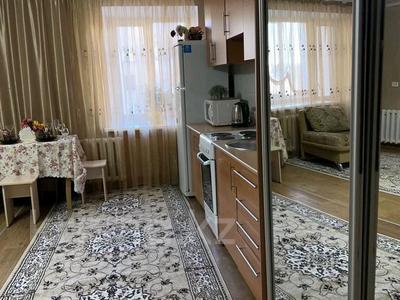 2-комнатная квартира · 55 м² · 4/5 этаж, Славского 56 за 15 000 ₸ в Усть-Каменогорске