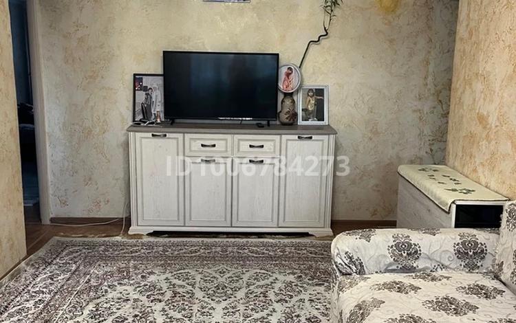 3-бөлмелі пәтер · 60 м² · 1/4 қабат, мкр Алатау (ИЯФ), Жетбаева 32, бағасы: 32 млн 〒 в Алматы, Медеуский р-н — фото 2