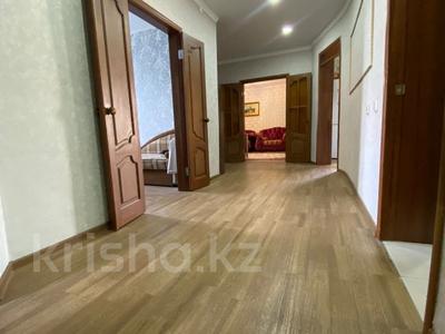 Отдельный дом • 4 комнаты • 216.4 м² • 6 сот., Летунова за 34 млн 〒 в Костанае