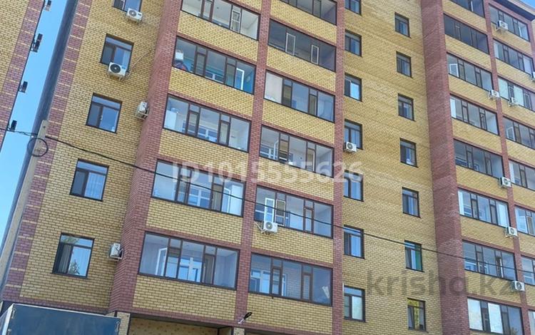 2-комнатная квартира · 63 м² · 7/9 этаж, Жамакаева 163 за 30 млн ₸ в Семее — фото 2