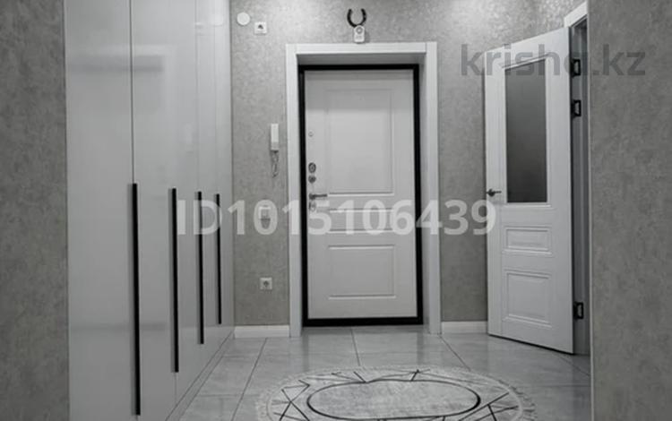4-бөлмелі пәтер · 132 м² · 4/9 қабат, Береке шағын ауданы, бағасы: 450 000 ₸ в Костанае, Микрорайон Береке — фото 2