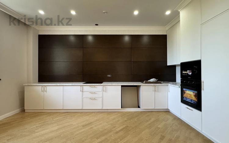 4-бөлмелі пәтер · 160.5 м² · 4/5 қабат, Лайла Мажнун 14, бағасы: 115 млн ₸ в Астане, Нура р-н — фото 2