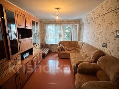 3-комнатная квартира · 61 м² · 4/5 этаж, Пр. Шакарима 95/1 за 20 млн 〒 в Усть-Каменогорске