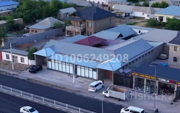 Свободное назначение, магазины и бутики, склады, медцентры и аптеки · 2500 м² за 230 млн 〒 в Шымкенте, Абайский р-н — фото 2