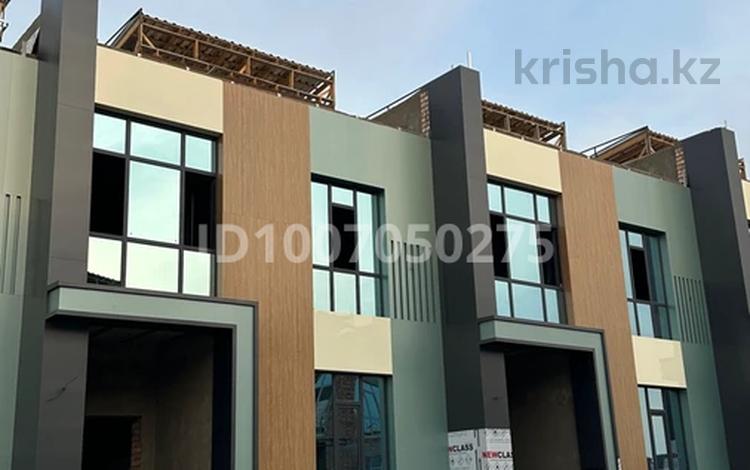 Часть дома · 4 комнаты · 250 м² · 3 сот., Домалак ана 486 за 50 млн 〒 в Таразе — фото 12