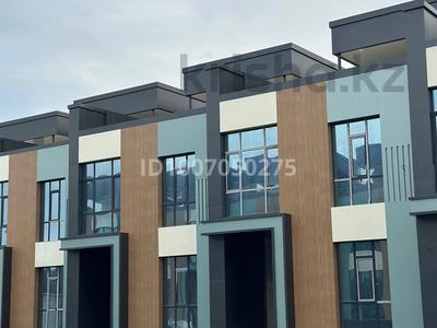 Үйдің бір бөлігі · 4 бөлме · 250 м² · 3 сот., Домалак ана 486, бағасы: 50 млн ₸ в Таразе