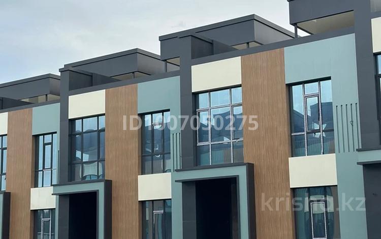 Часть дома · 4 комнаты · 250 м² · 3 сот., Домалак ана 486 за 50 млн ₸ в Таразе — фото 13