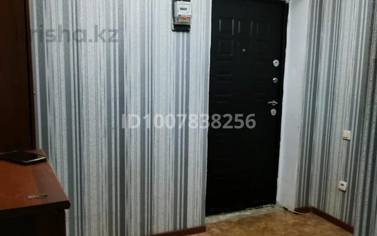 2-комнатная квартира · 75 м² · 7/9 этаж, мкр 12 58 за 140 000 〒 в Актобе — фото 2