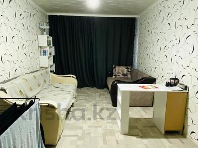 2-комнатная квартира · 42.6 м² · 1/5 этаж, Майкудук, 12й микрорайон за 9.5 млн ₸ в Караганде, Алихана Бокейханова р-н