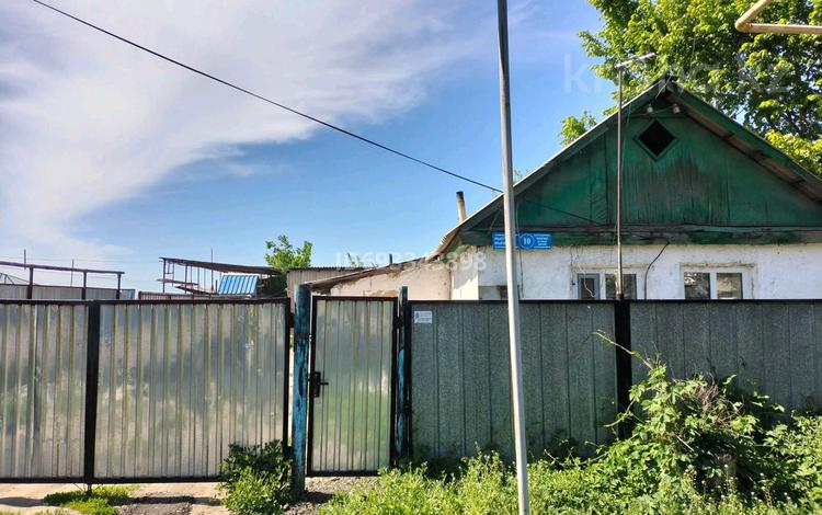 Отдельный дом • 3 комнаты • 40 м² • 8 сот., Мынбаев 10 за 6.5 млн 〒 в Балпыке Би — фото 2