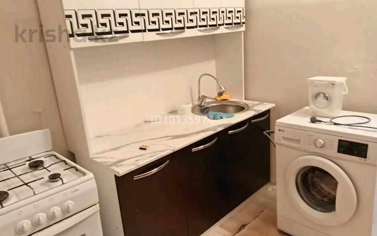 1 бөлме · 27 м² · 2 қабат, Ескі қала, 8 март 6 — Жд Вокзал қасында, бағасы: 90 000 ₸ в Актобе, Старый город — фото 2