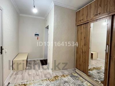 3-бөлмелі пәтер · 90 м², Жана кала 9 улица 17/3, бағасы: 30 000 ₸ в Туркестане