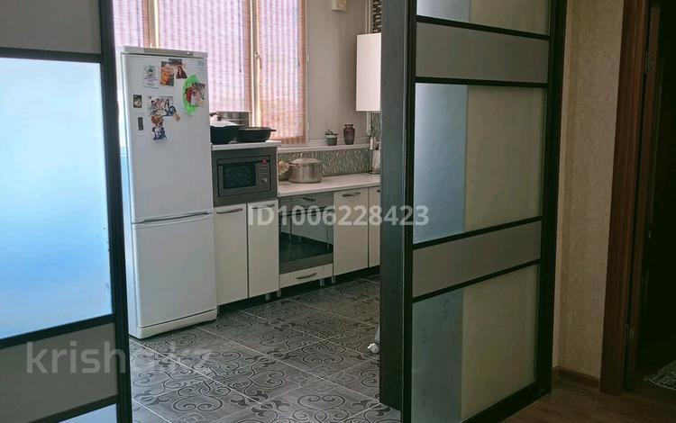 4-комнатная квартира · 110 м² · 4/6 этаж, 34-й мкр, 34-й мк 1 за 37.5 млн ₸ в Актау — фото 16
