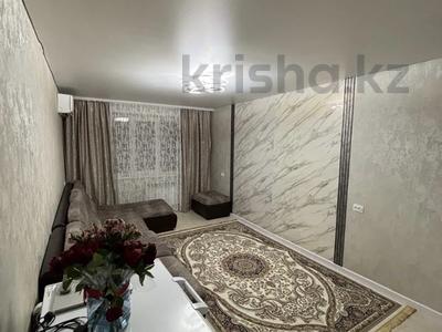 3-бөлмелі пәтер · 50 м² · 1/5 қабат, мкр Юго-Восток, республики, бағасы: 18.6 млн ₸ в Караганде, Казыбек би р-н