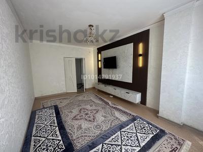 2-комнатная квартира · 63 м² · 6/9 этаж, мкр Акжайык, Толеметова 69/16 за 200 000 ₸ в Шымкенте, Абайский р-н