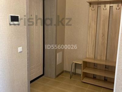 1-комнатная квартира, 40 м², 3/9 этаж помесячно, Бокейхана 11а за 160 000 〒 в Астане, Алматы р-н