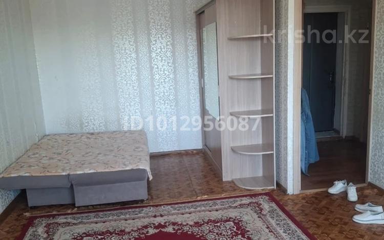 1-комнатная квартира · 37 м², мкр 8, Жубанова за 100 000 ₸ в Актобе — фото 2
